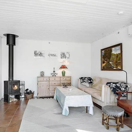 1574 Aakirkeby - Strandvangen 8 Ferienhaus Vester Somarken